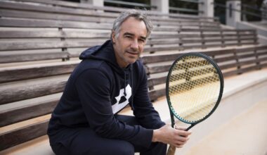 Los pelotazos de Pérez Roldán, el drama de los Challengers y las rivalidades de la Legión: un trabajador del tenis