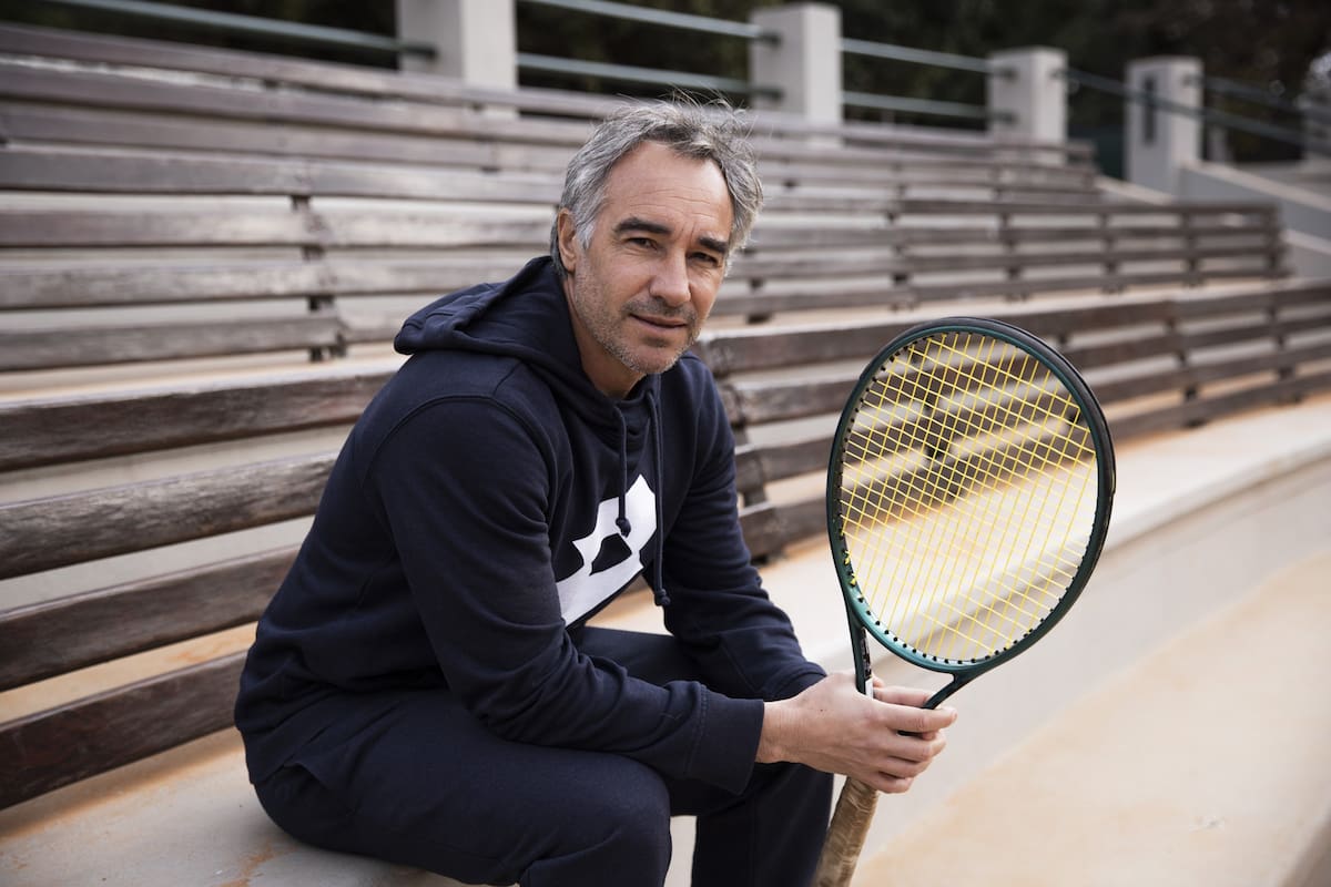 Los pelotazos de Pérez Roldán, el drama de los Challengers y las rivalidades de la Legión: un trabajador del tenis
