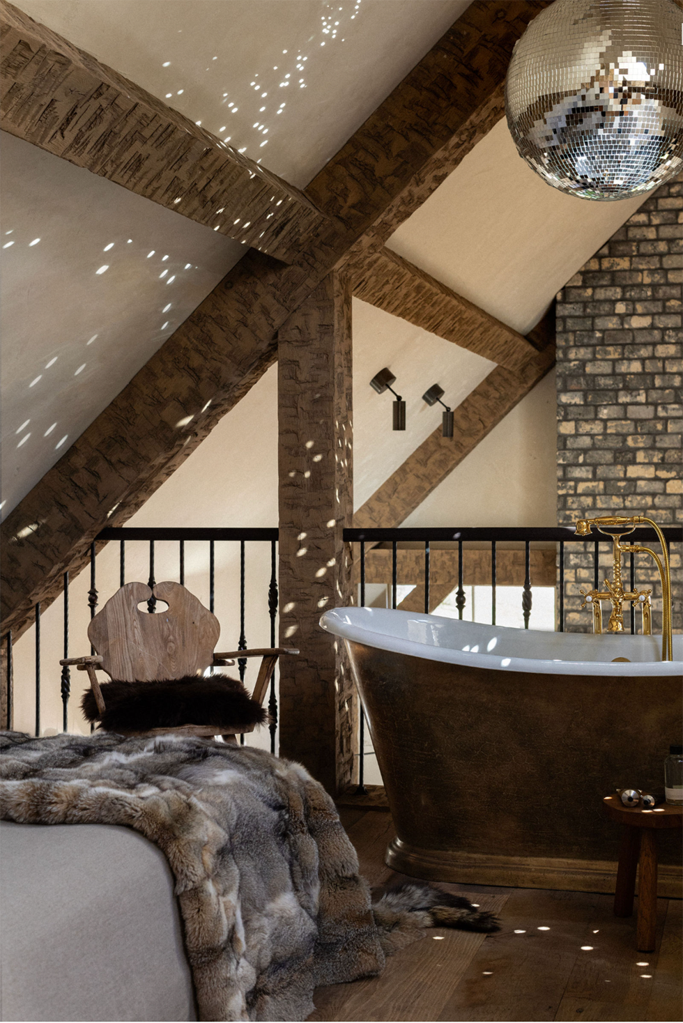 casa de campo con estilo country de sierra fox