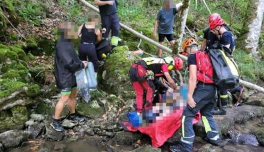 Rescatado un ciclista tras precipitarse 20 metros en el pantano de Irabia