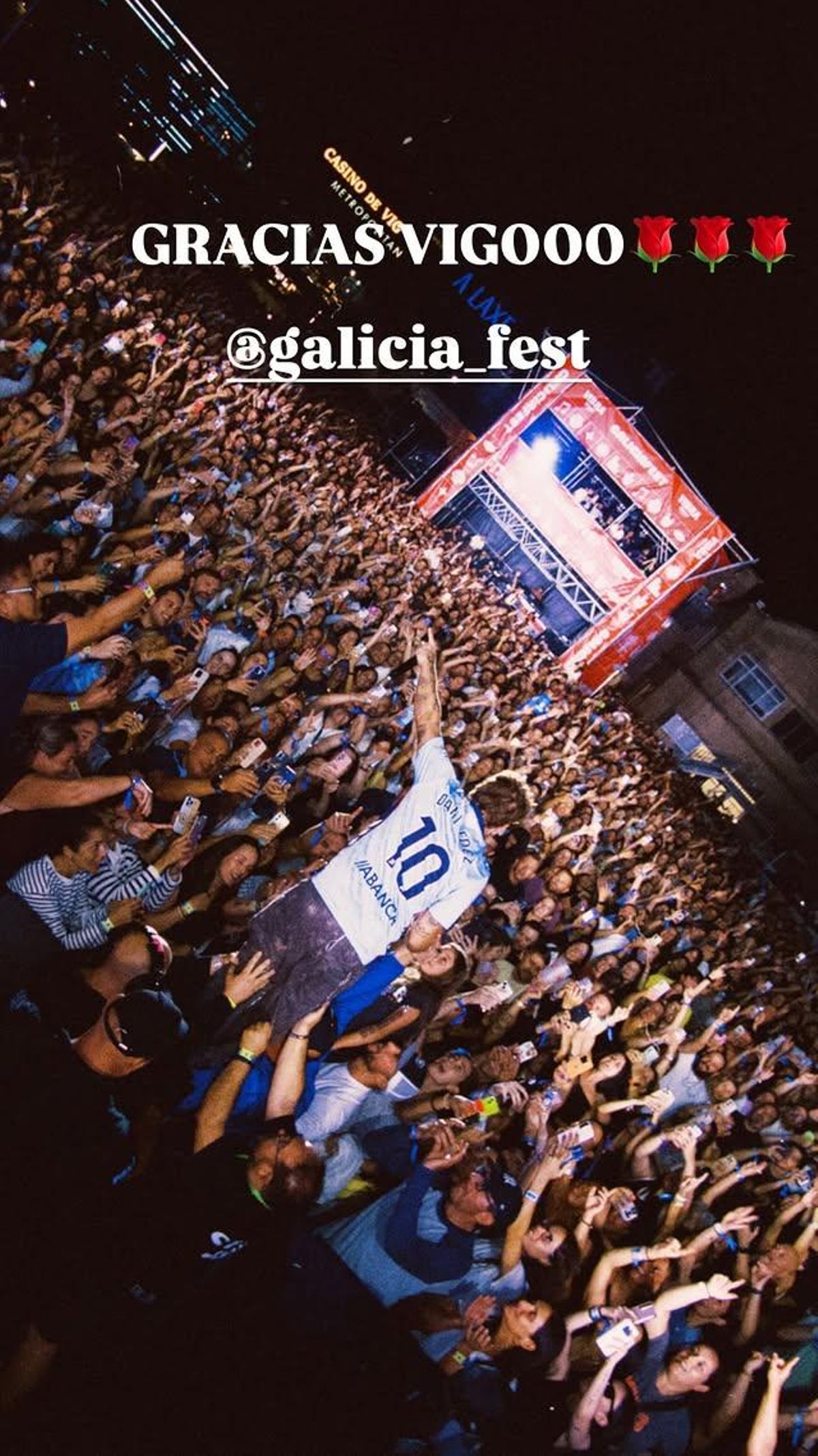 Post de Dani Fernández dado las gracias al público que asistió a su concierto en Vigo.