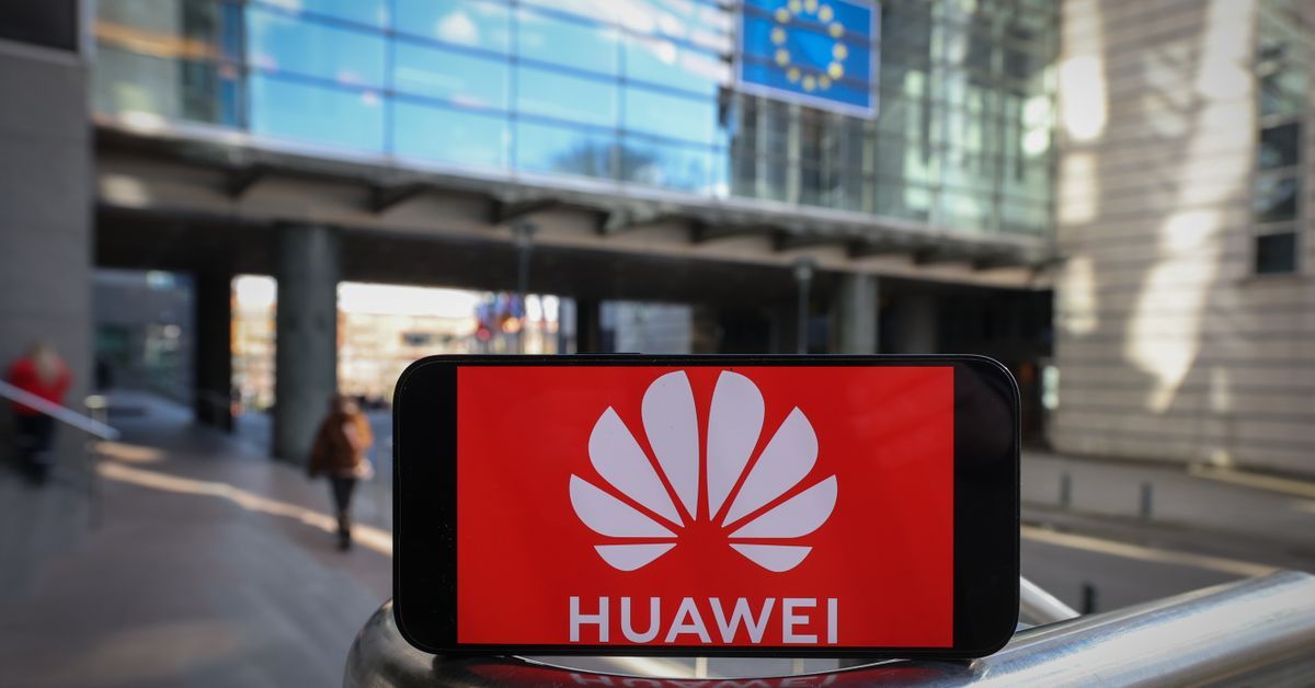 así es Huawei, la empresa con la que el PP ataca al Gobierno