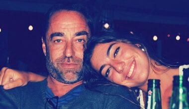 La emoción de Claudia Ula, hija de Raquel Revuelta, al recordar a su padre en su cumpleaños: "Sigo soplando tus velas"