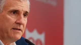 Aclara las posibles salidas de Juanlu, Lukébakio o Badé: "El Sevilla necesita vender, pero..." 