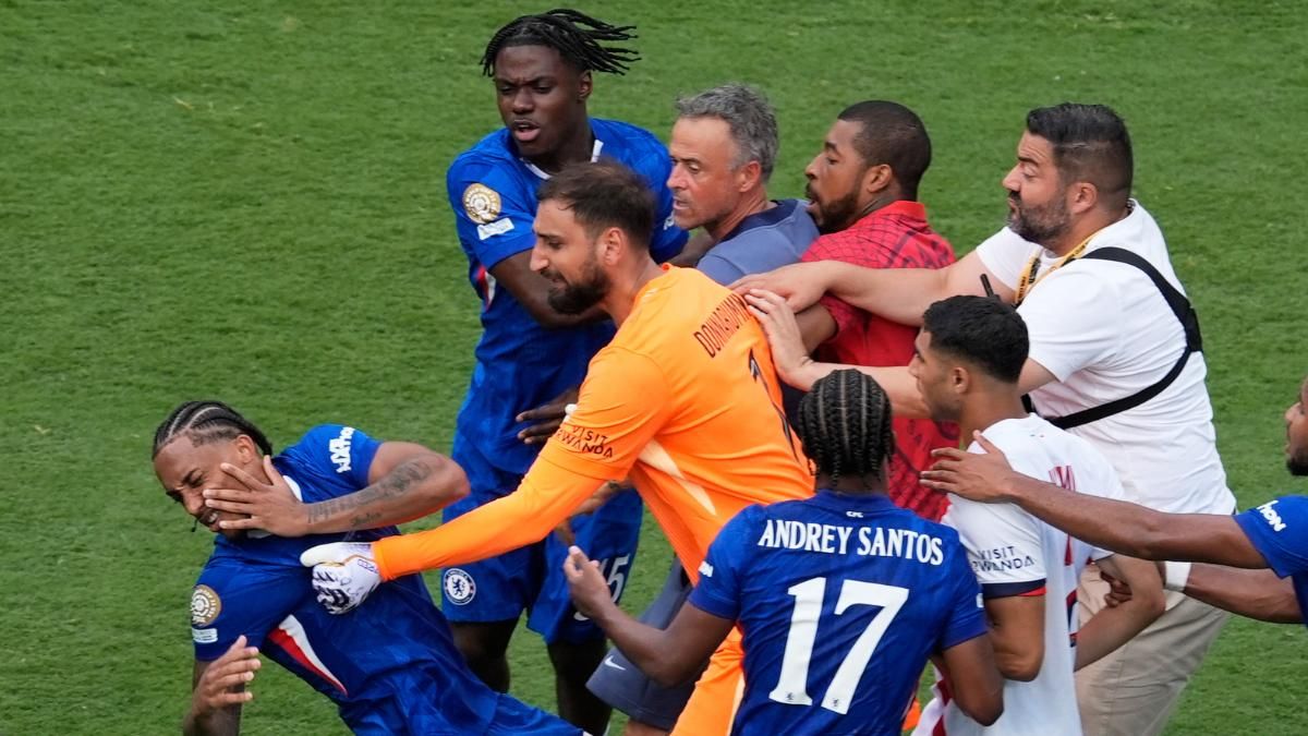 Luis Enrique agredió a Joao Pedro