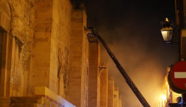 Extinguido el incendio declarado en la Mezquita de Córdoba