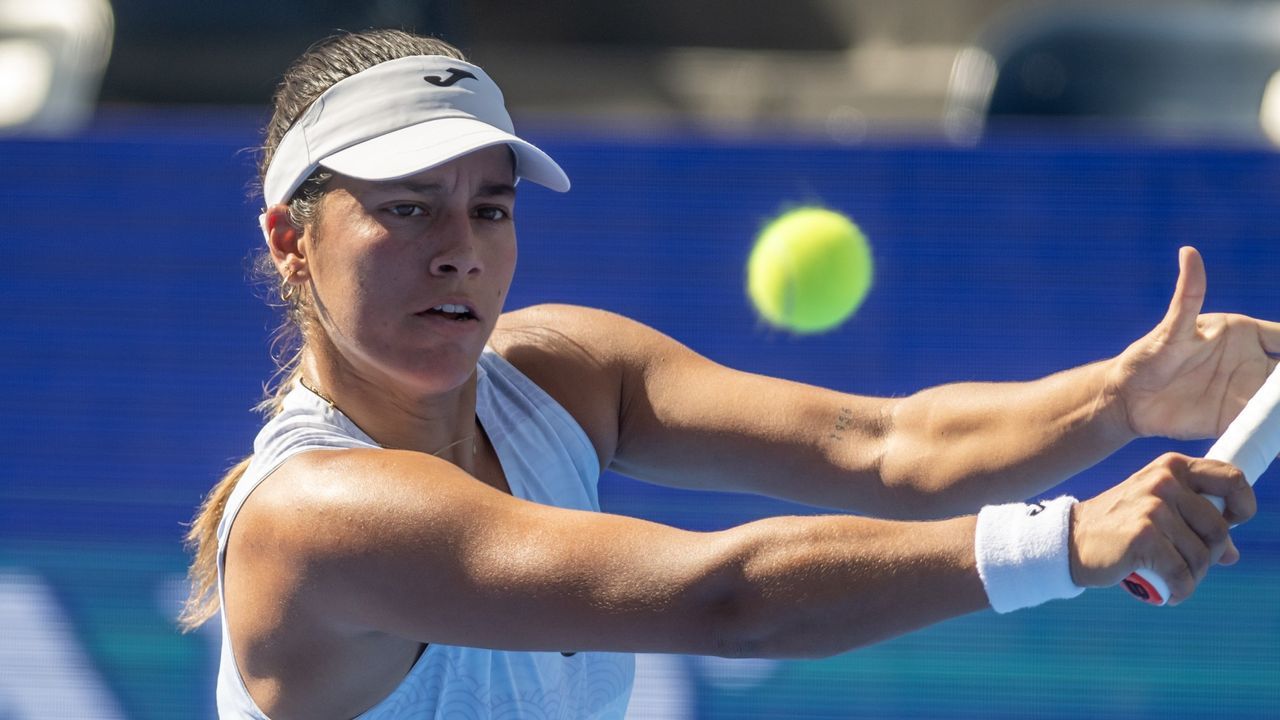 Jéssica Bouzas se despide del US Open en primera ronda - La Voz de Galicia