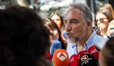 Barones del PP critican internamente el 'pirómana' de Bendodo: 'Se pasó de frenada'
