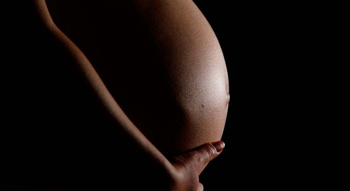 Lo que un ginecólogo pide a las mujeres embarazadas para evitar complicaciones en 2025