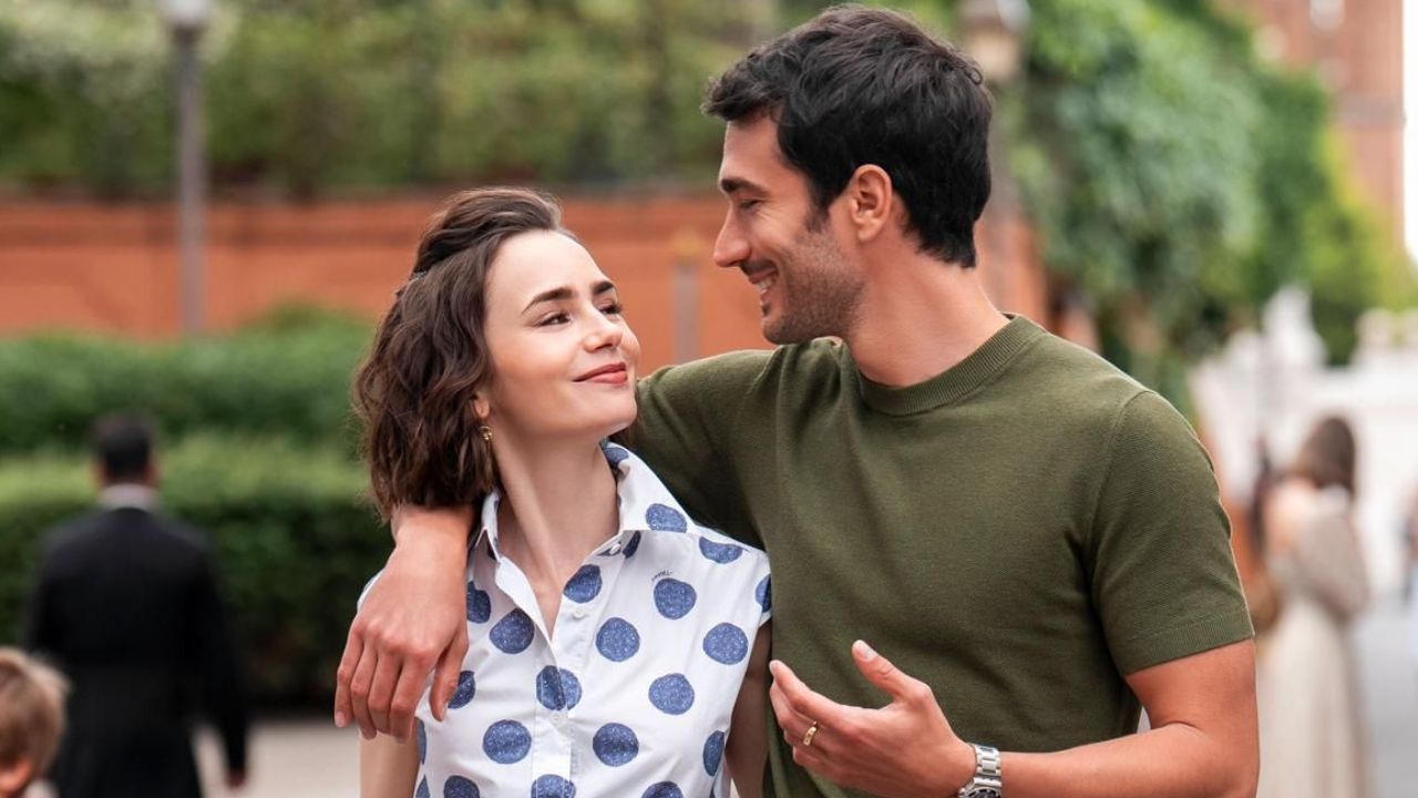 Muere a los 47 años un asistente de dirección de «Emily in Paris» al desplomarse mientras preparaba una escena - La Voz de Galicia