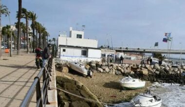 Trágica muerte de un hombre en el espigón de debajo del puente de la Constitución de Cádiz