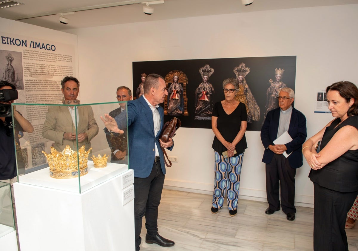 La imagen icónica de la Patrona de Málaga, protagonista de una exposición en el Archivo Municipal