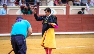 Joselito Adame continúa su gran temporada europea: se cuelga el “No hay billetes” en Huesca