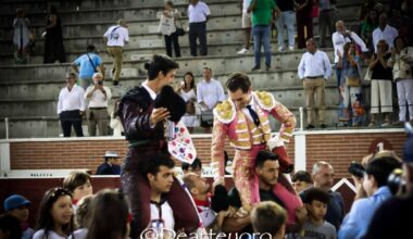 Ginés Marín y Diego García a hombros en Sanse