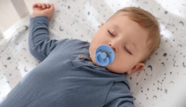 Usar chupete y otros 5 protectores frente a la muerte súbita del lactante, según los pediatras
