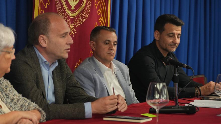 El ayudante del Baskonia David Gil presenta su nuevo libro