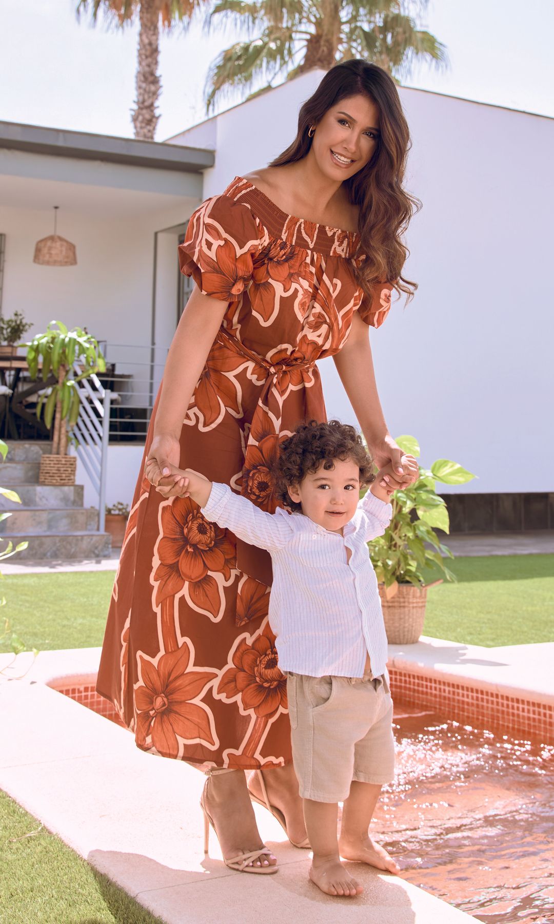 BERTÍN OSBORNE Y GABRIELA GUILLÉN NOS PRESENTAN A SU HIJO, DAVID