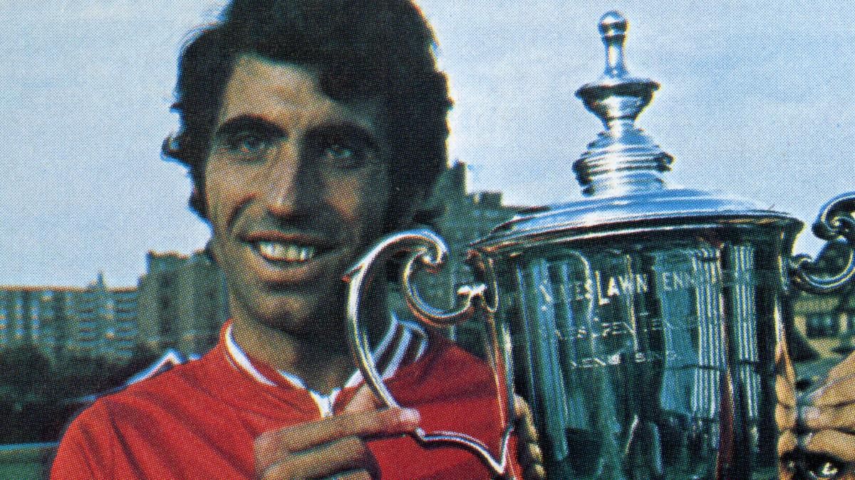 Manuel Orantes con su título del US Open