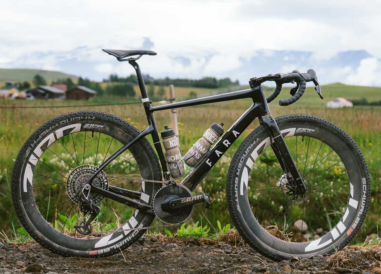 Paso de rueda para 2,2"... ¿es este el futuro del gravel? Así es la Fara GR4