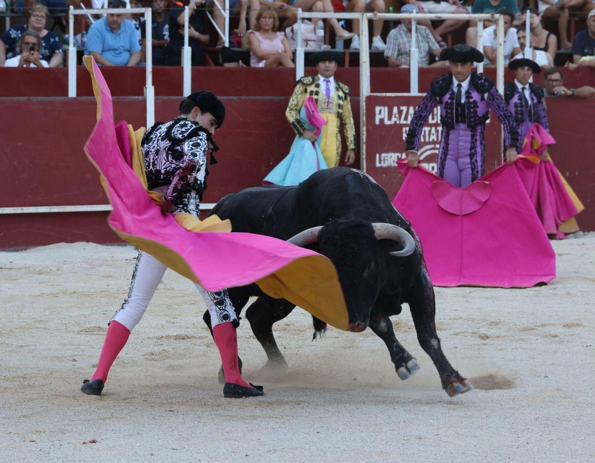Joselito de Córdoba en una media. | ENRIQUE SOLER