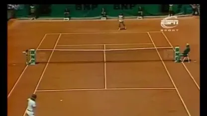 Genialidad de Vilas frente a Borg en la final de Roland Garros, en la que el sueco ganó por 6-1, 6-1 y 6-3 (@Ninotchkaia) Genialidad de Vilas frente a Borg en la final de Roland Garros, en la que el sueco ganó por 6-1, 6-1 y 6-3 (@Ninotchkaia)