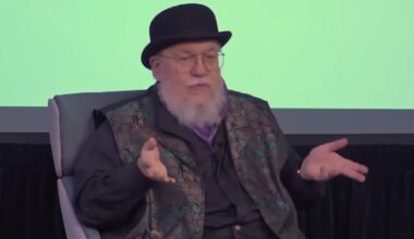Un fan le dice a George R. R. Martin que le queda poco tiempo de vida y le sugiere que Brandon Sanderson acabe sus libros