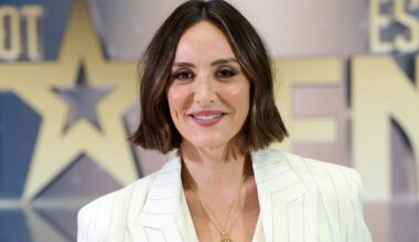 Tamara Falcó recupera la blusa bordada que ya adelantó hace años su madre, Isabel Preysler