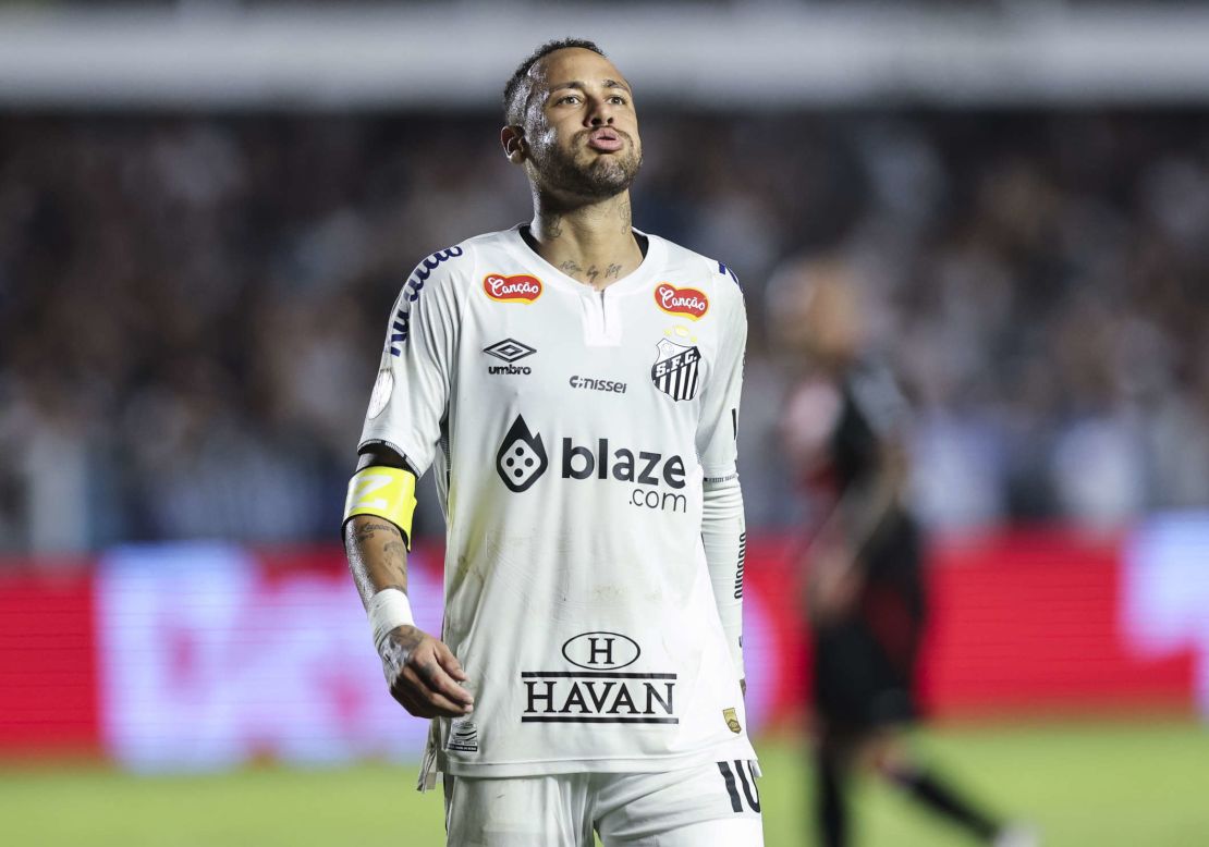 Su segunda etapa en el Santos de Brasil no está siendo como Neymar esperaba.