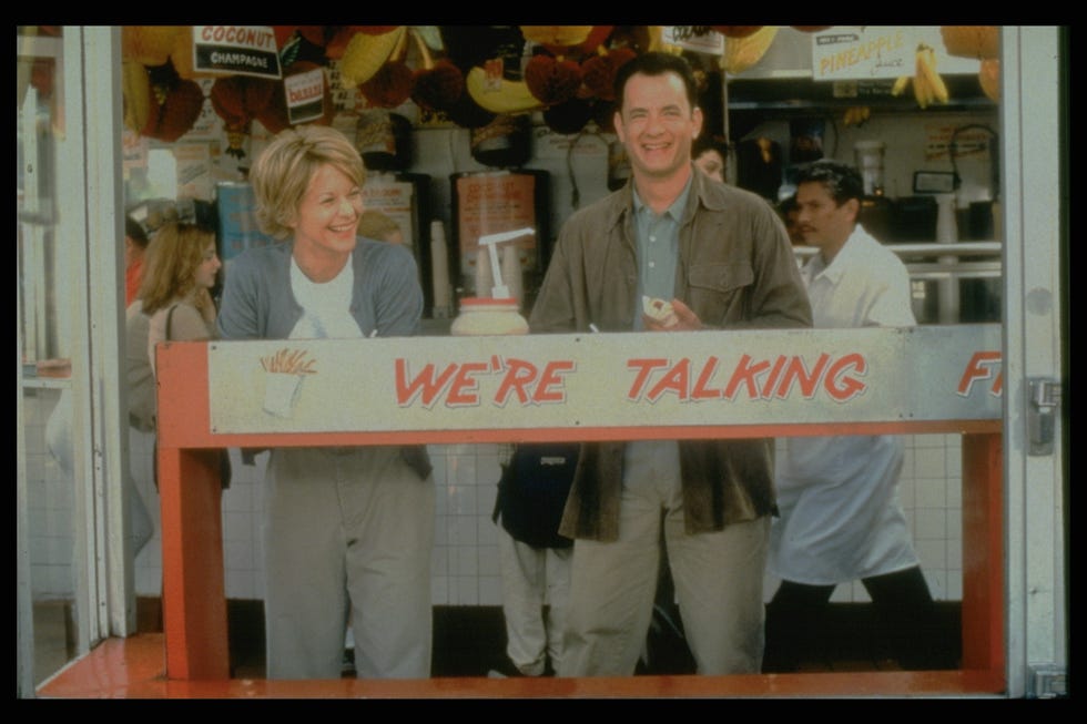 (original caption) meg ryan and tom hanks. (photo by ronald siemoneit/sygma/sygma via getty images)