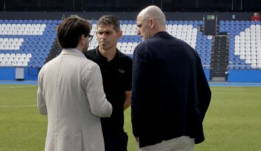 Nuevas pautas para el Dépor en el mercado de fichajes - La Voz de Galicia