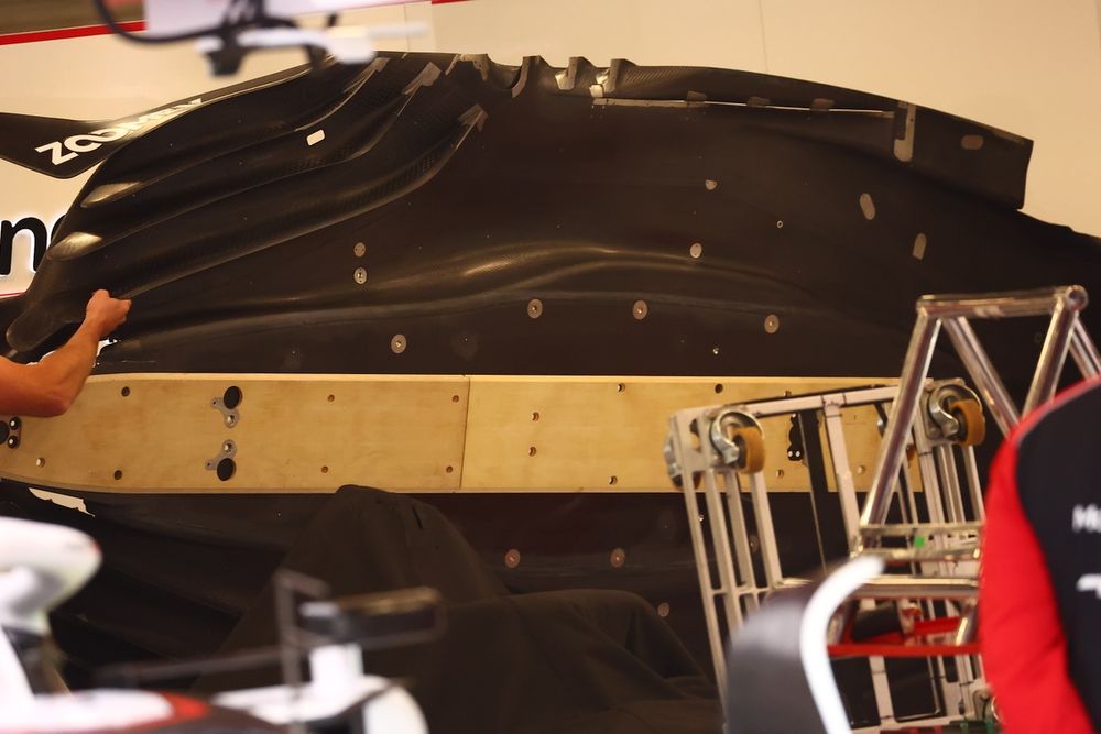Haas VF-25, dettaglio del fondo