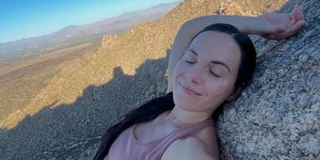 Encuentran a la influencer Hannah Moody muerta y en estado de descomposición por «exposición al calor»