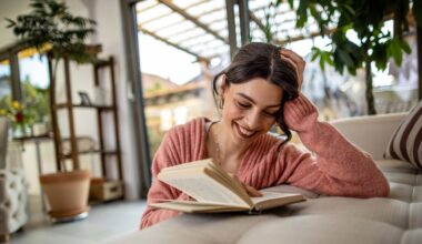 Soy una gran lectora de novela romántica y este libro que recuerda a las grandes historias de amor de Jane Austen y Emily Brontë es mi favorito del verano