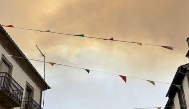 Extremadura se tiñe de negro en plenas fiestas populares