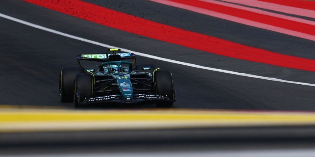 Dónde ver en televisión y online la carrera de F1 hoy del GP de Hungría en Hungaroring y a qué hora corren Fernando Alonso y Carlos Sainz hoy
