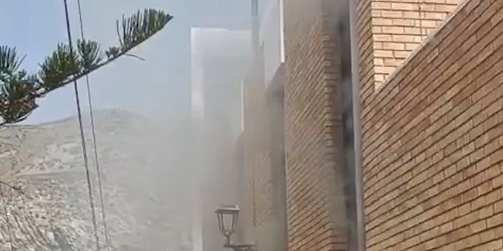 Detenido un magrebí por prender fuego a una parroquia en Albuñol (Granada)
