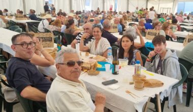 «Sold out» de marmitako y enfariñada en la Feira do Bonito de Burela