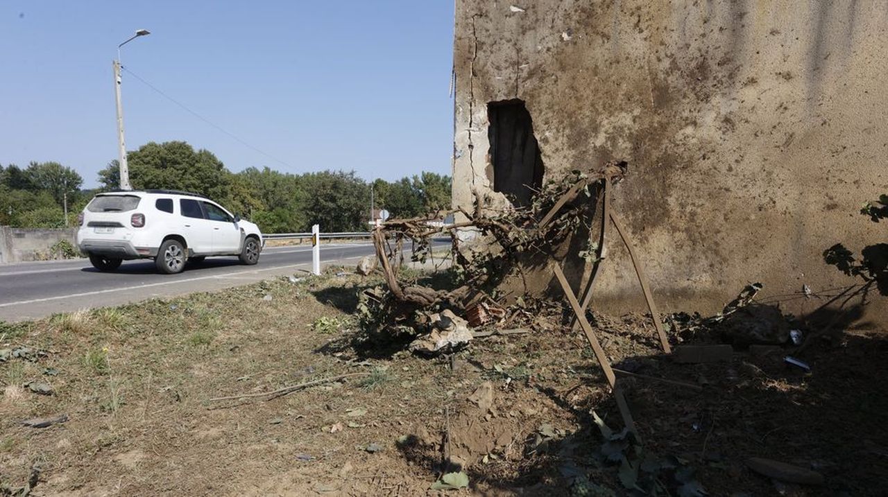Muere un policía local de 34 años en Monforte cuando perseguía a un conductor ebrio que huyó de un control - La Voz de Galicia
