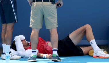 Se mascó la tragedia: Rinderknech colapsó en mitad del partido ante Felix Auger-Aliassime por el incesante calor y se vio obligado a abandonar