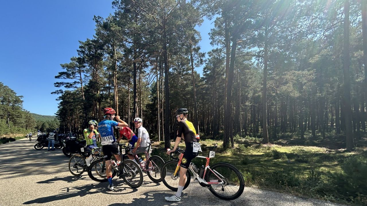 Fallece un ciclista de 17 años en Soria en la Vuelta Internacional Júnior Ribera del Duero - La Voz de Galicia