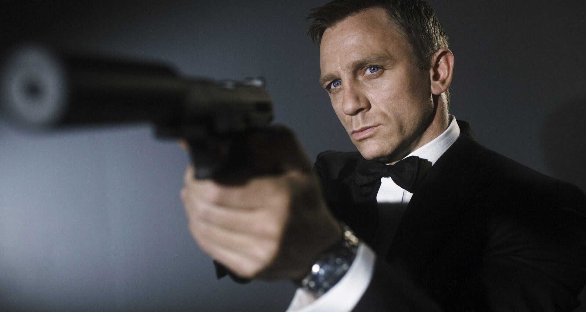 Glen Powell descarta ser el próximo James Bond: "Soy texano..."