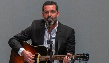 Jaume Anglada, cantante mallorquín y amigo íntimo del Rey, en coma inducido tras ser arrollado por un coche en Palma