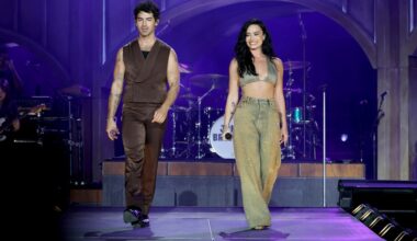 Demi Lovato y Joe Jonas reviven 'Camp Rock' en gira de Jonas Brothers