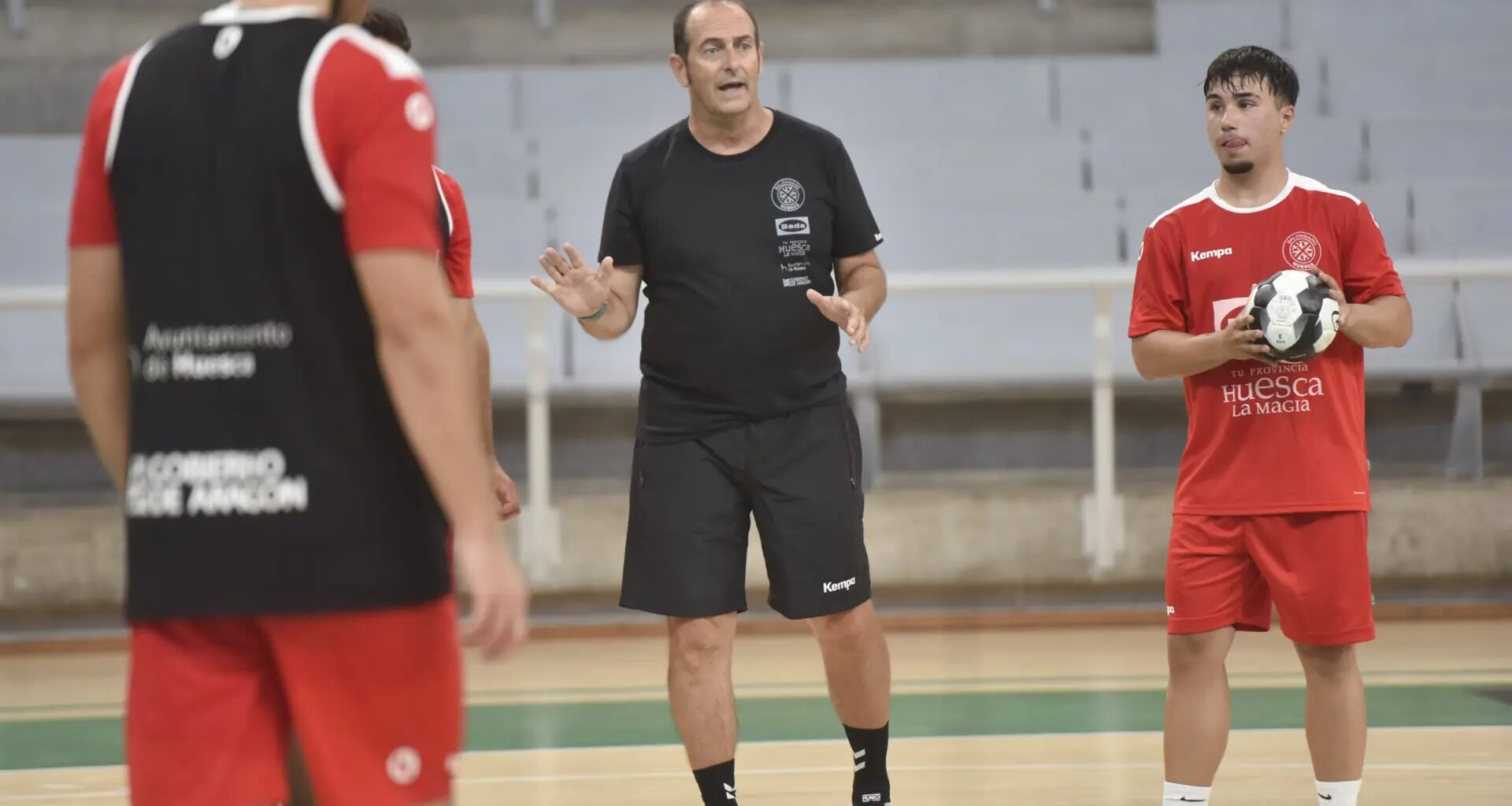 El Bada Huesca acaba su primera semana de entrenamiento