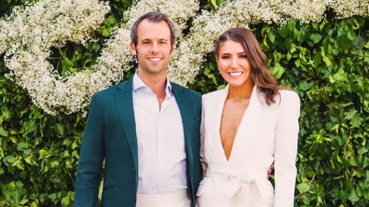 Nace Seve, primer hijo de Carmen Ballesteros Botín y primer nieto del golfista, catorce años después de su muerte