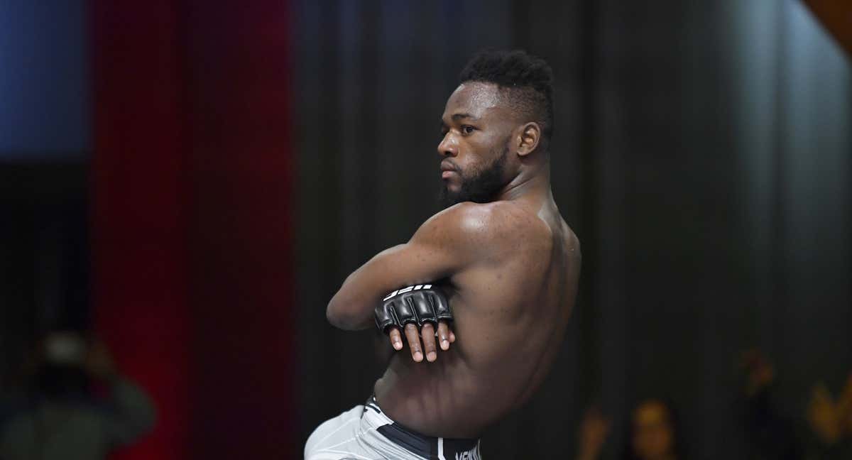 de una vida sin futuro en las calles de Angola a ser estelar en UFC
| Relevo