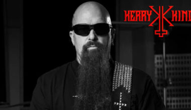 Kerry King habló de su próximo álbum. Video de CRADLE OF FILTH con su nuevo teclista. Video de DARWIN