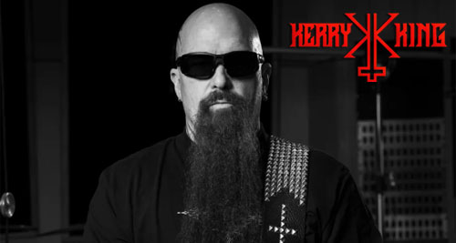 Kerry King habló de su próximo álbum. Video de CRADLE OF FILTH con su nuevo teclista. Video de DARWIN