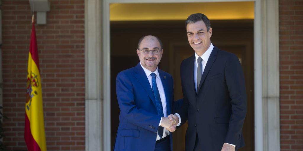 de la frialdad de Sánchez al mensaje de Feijóo a su «amigo»