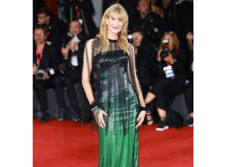 Imagen secundaria 1 - Adam Sandler con sus hijas, Laura Dern y Shailene Woodley en la alfomra roja de la Mostra. 